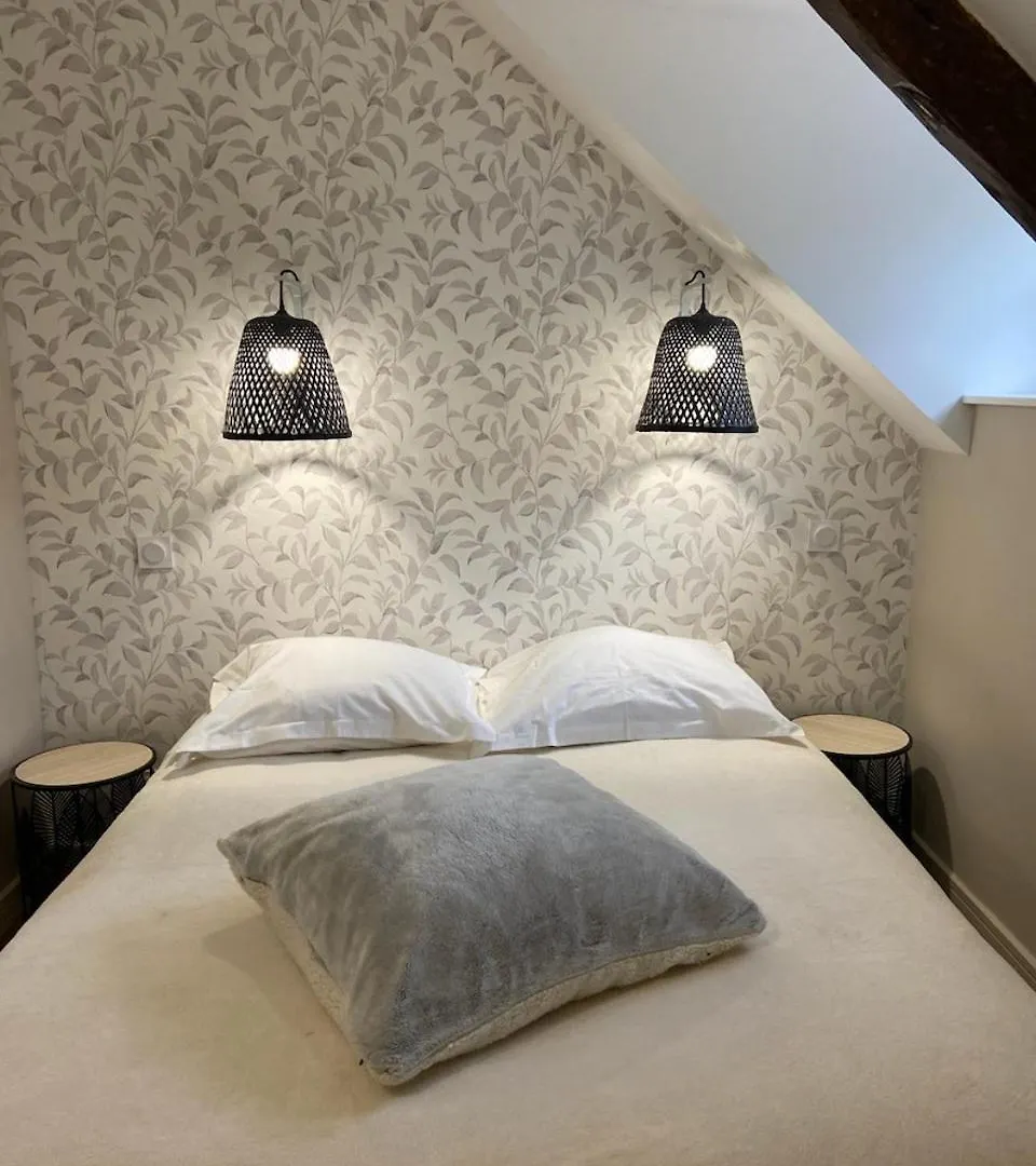 Moulin De Kerstrat Villa Brennilis 0*,